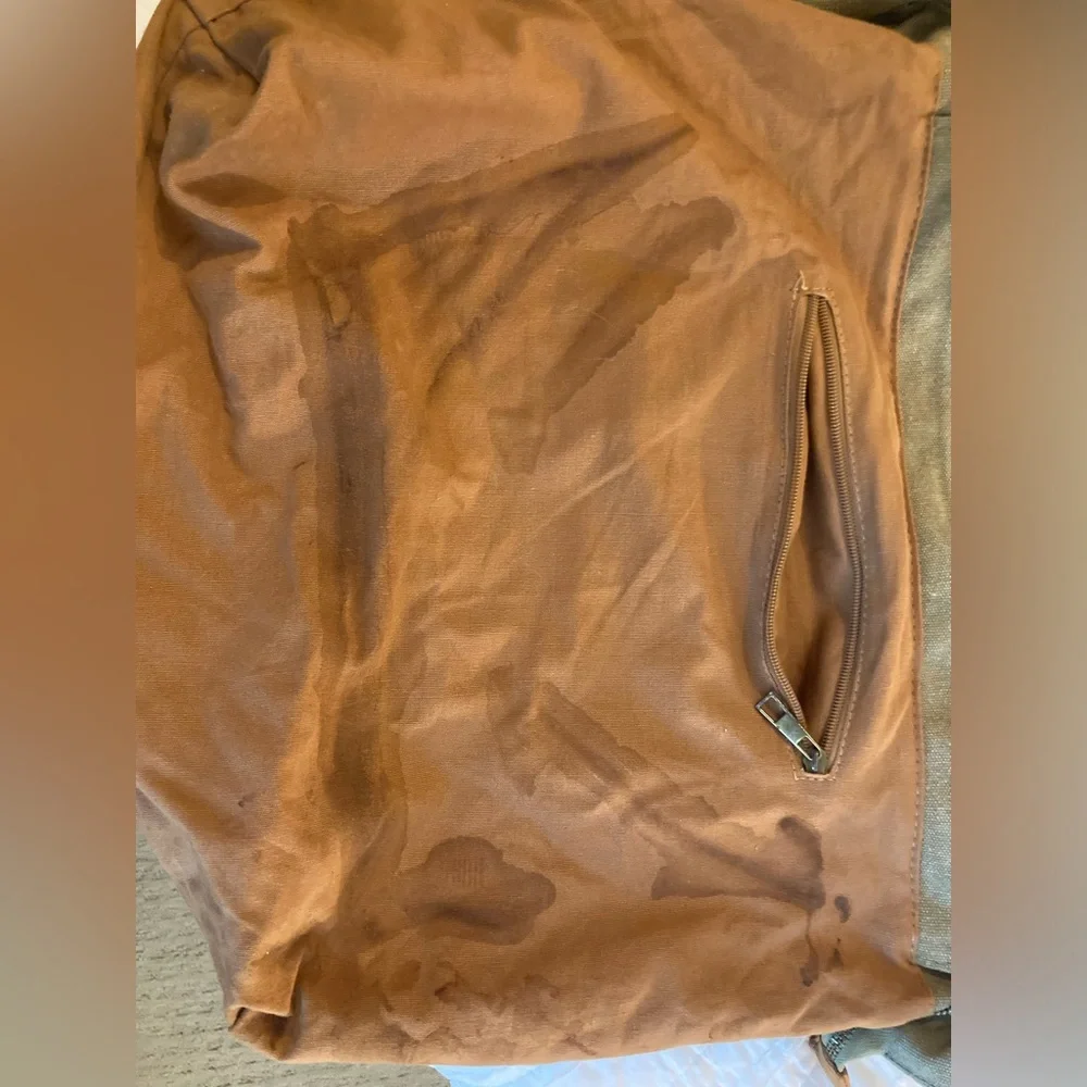 Stylish Olive Green Messenger Bag - Picture 11 of 14